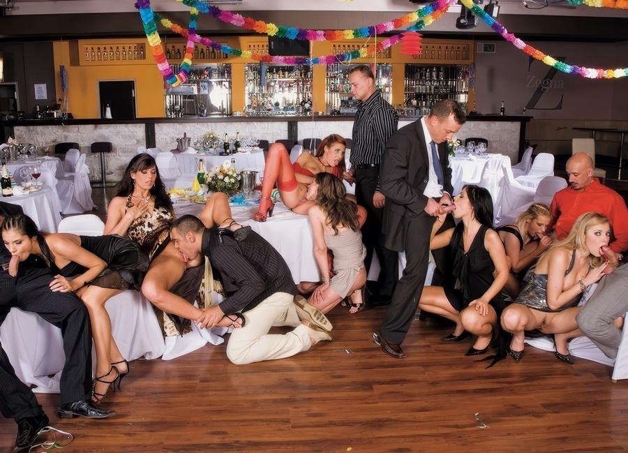 Black Angelika, Simony Diamond, Lucy Belle - New Years Orgy With Black Angelika, Simony Diamond, Lucy Belle And Many More FullHD 1080p