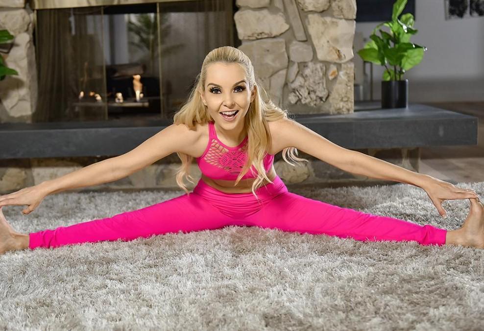 Aaliyah Love - Super Fit MILF Penetration - SD/1080p