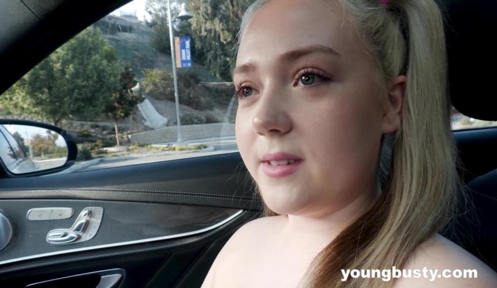 Eva Nyx - Blonde Eva Nyx Has A Tiny Shaved Snatch FullHD 1080p