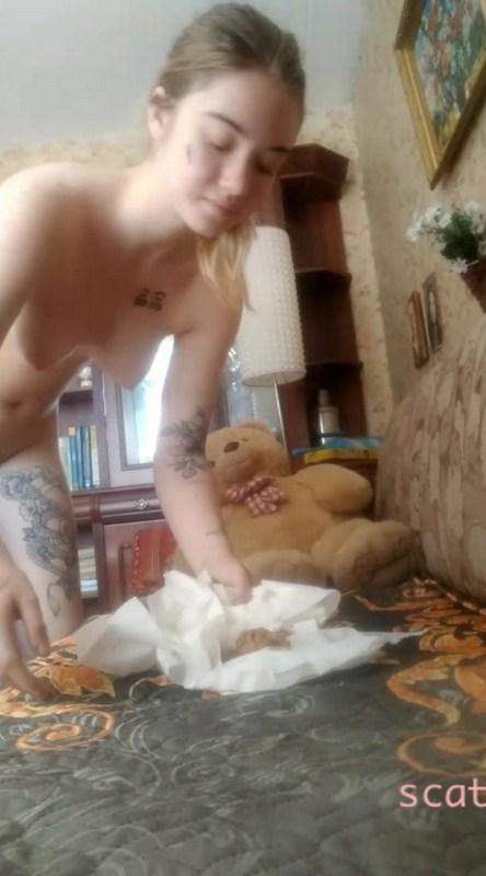 Asha Loves The Poop 1080p