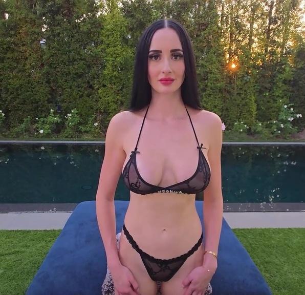 Violet Voss - Sexbot 3: Dom Programming FullHD 1080p