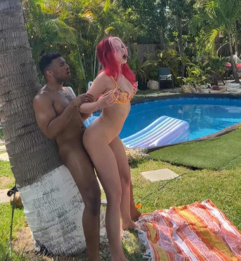 MacKenzie Holmes - Orange dream BBC Poolside feat BBC Troy Francisco FullHD 1920p