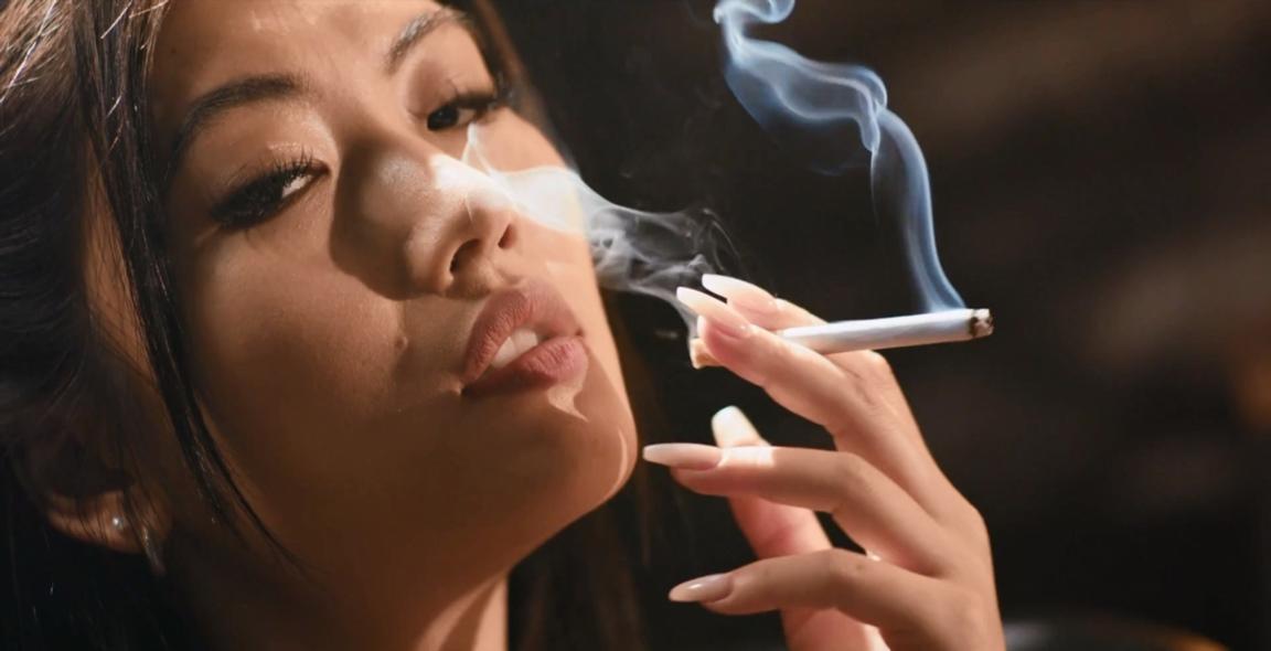 Dolly X - Dolly X Smoking Hawt FullHD 1080p