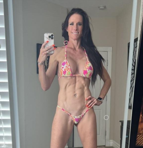 Sofie Marie - Free Use MILF Double Dicked FullHD 1080p