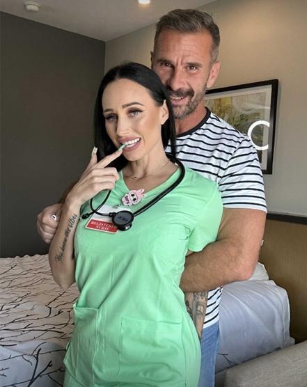 Money Birdette, Manuel Ferrara - Hardcore FullHD 1080p