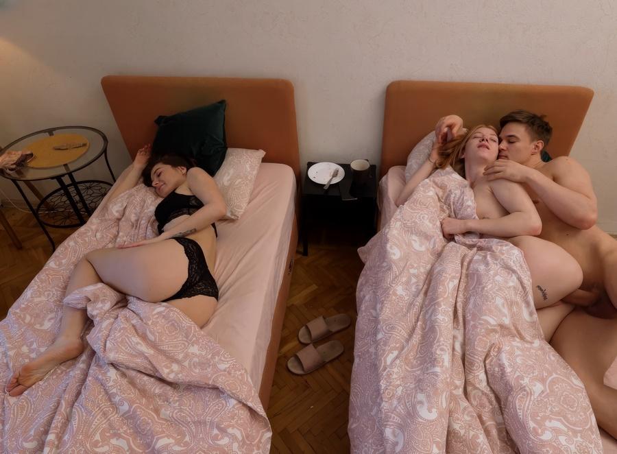 Crystal White, Alexis Wilson - Triple Dorm Room Fun Massive Cock Guy And Two Girls UltraHD/4K 2160p