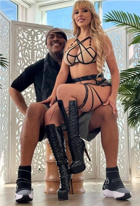 Carmen Caliente, Dredd - Full Romp FullHD 1080p