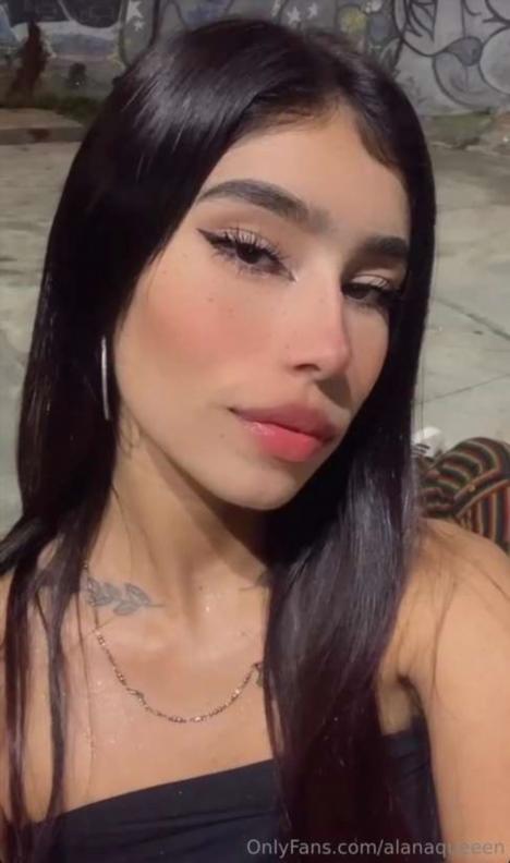 Alanaqueeen - Amateur FullHD 1080p