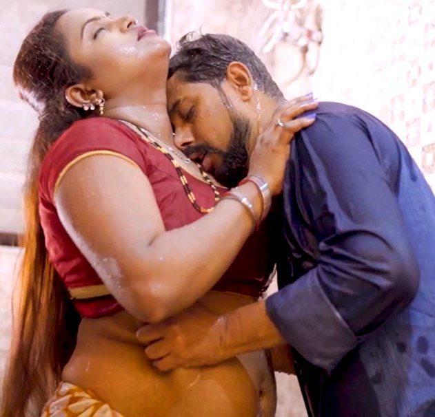 Curvy Indian MILF Fucking In Bathroom FullHD 1080p
