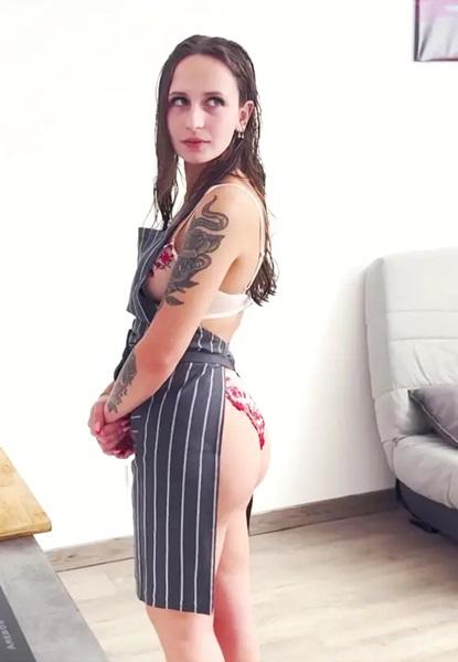 Emma - Emma, An Outstanding Cook And Naughty Girl! FullHD 1080p