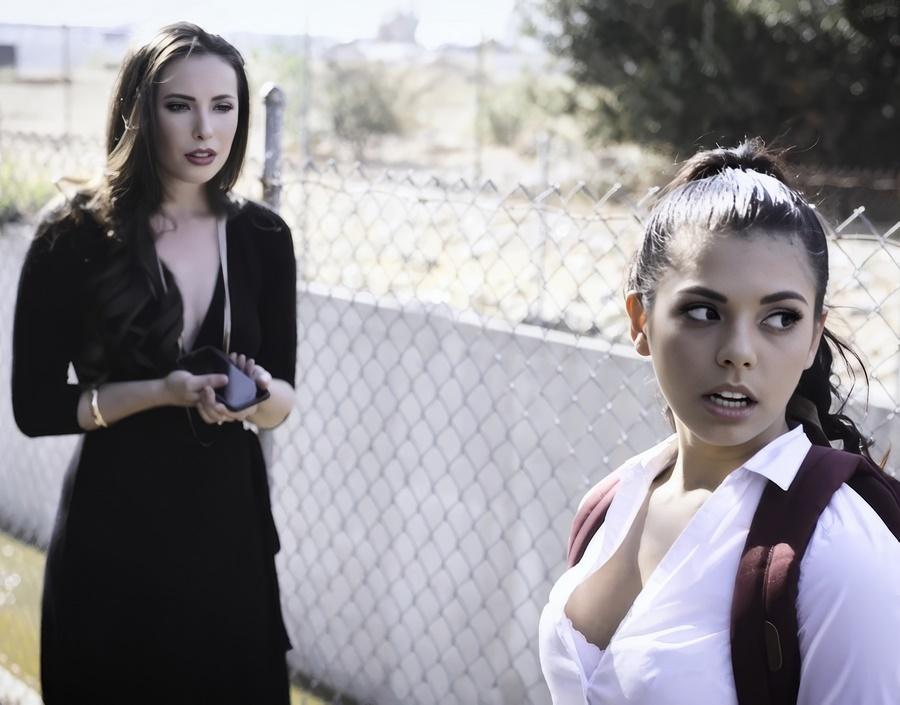 Gina Valentina, Casey Calvert - Don'T Talk To Strangers FullHD 1080p