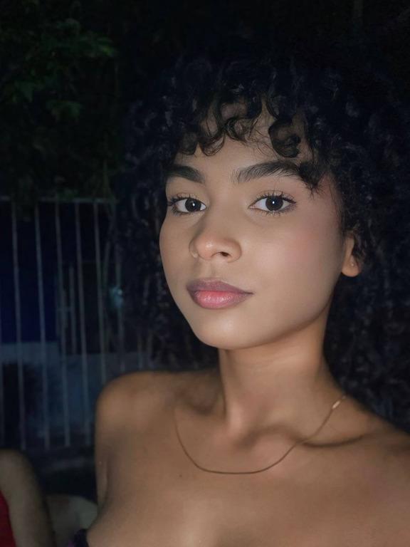 Nahomi Guevara - destroying the newbie's ass Nahomi Guevara FullHD 1080p/HD 720p