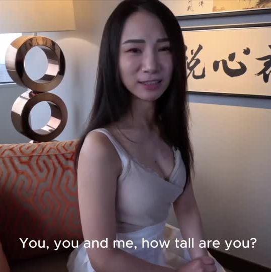 Xiaomi - Cute Taiwanese Girl Trying to Film Porn So She Can Quit Her Cashier Job FullHD 1080p