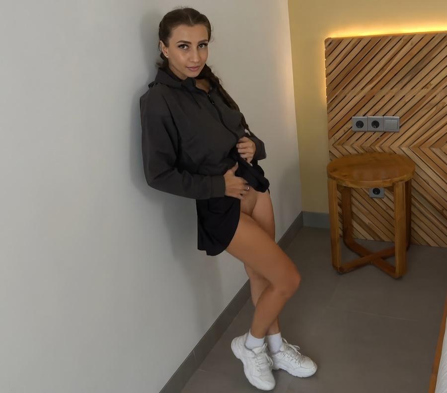 Kriss Kiss - Petite Student Girl Fucks Her Stepdad And Gets An Orgasm From His Huge Cock FullHD 1080p