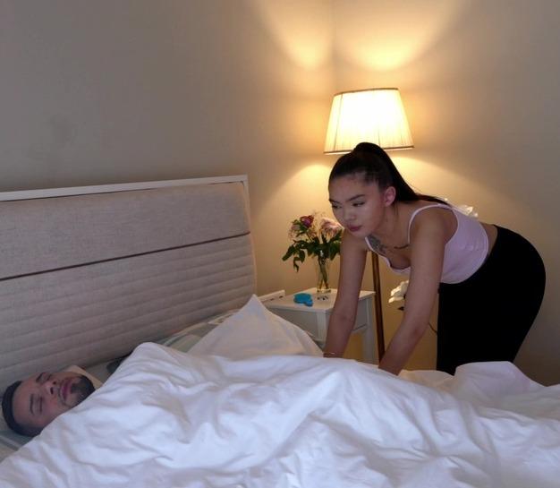 Kwini Kim - I'm cheating on my girlfriend with her Asian best friend of 19 years old , moonster cock FullHD 1080p/HD 720p