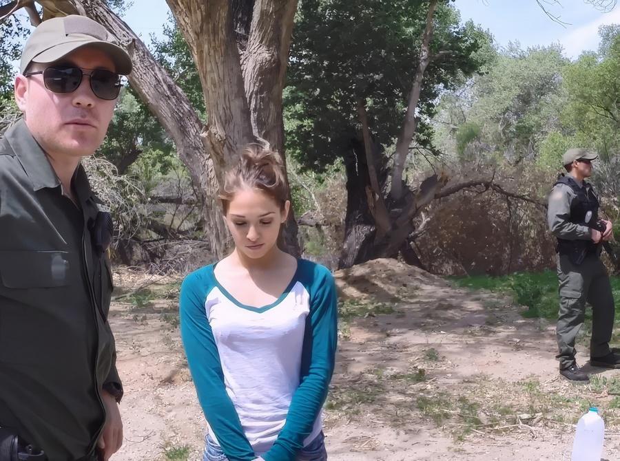 Sara Luvv - Sex With A Sneaky Stripper FullHD 1080p