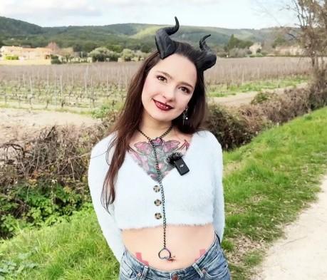 Mamie Donuts - 28 years old, from Lille! FullHD 1080p