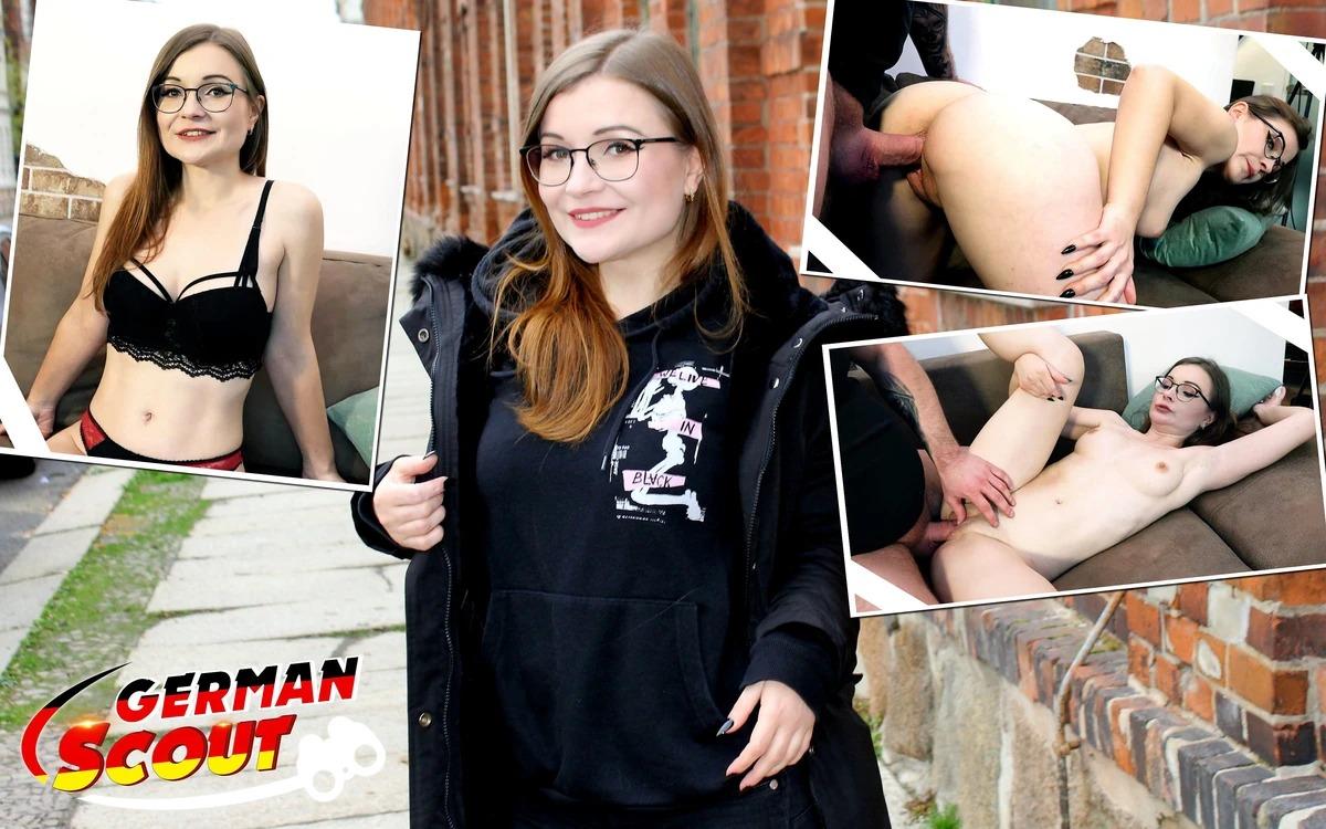 German Scout praesentiert: TinyEmily Studentin aufgerissen 1080p