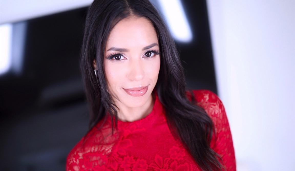 Jazmin Black - Amateur Allure Presents Jazmin Black's Very First Adult Video FullHD 1080p