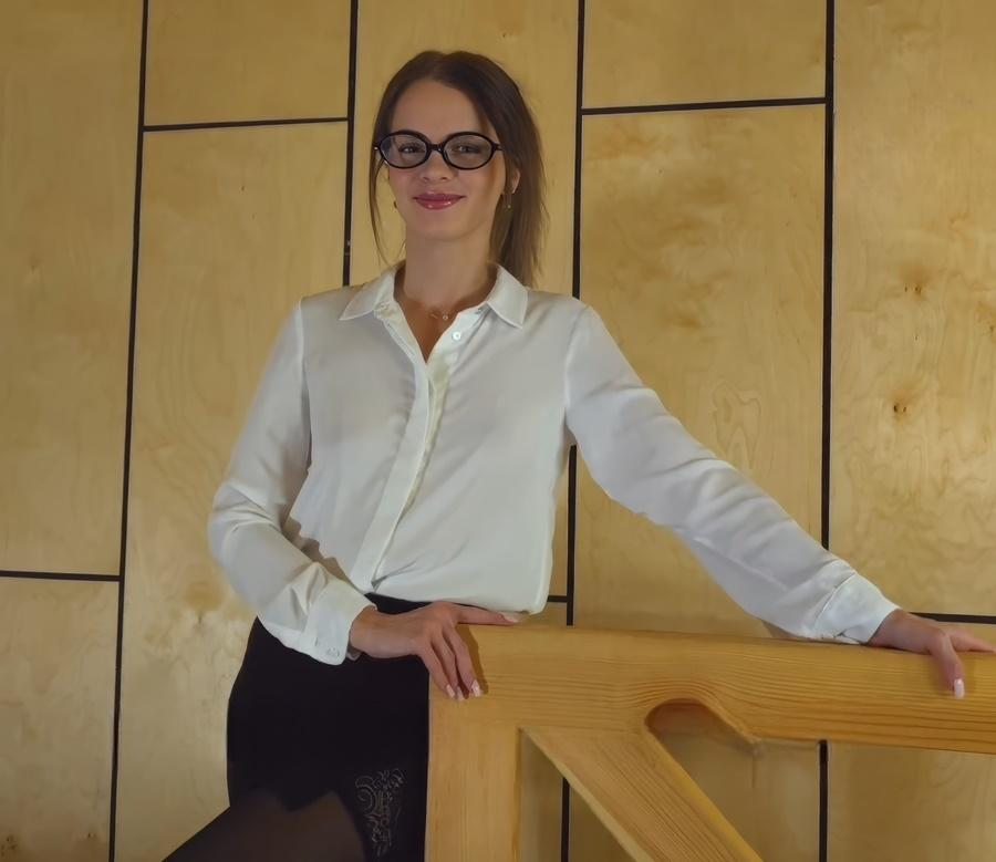 S-Wife Katy - Honey My Boss Has Been Promoting Me All Evening Today FullHD 1080p