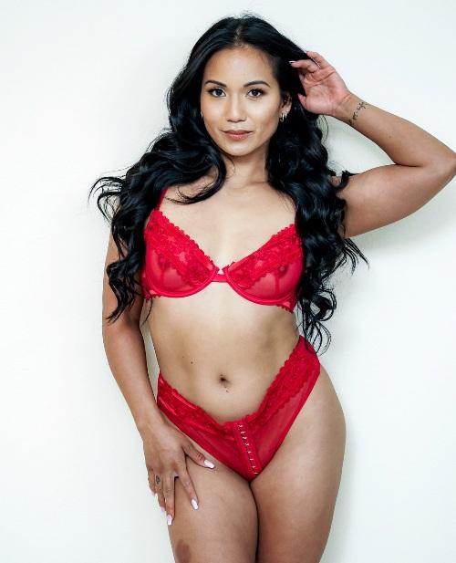 Lana Violet - Ah, Fuck She Found My Goon Cave Immersion Therapy With Lana  FullHD 1080p/HD 720p