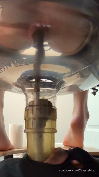 Goddess Ceres - Scat on face sitting / Five Levels of Shit [1080p]