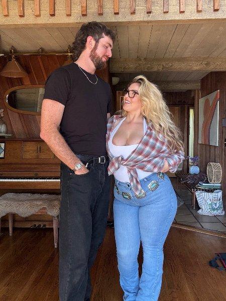 Haleigh Cox, Girthmasterr - MILF FullHD 1080p