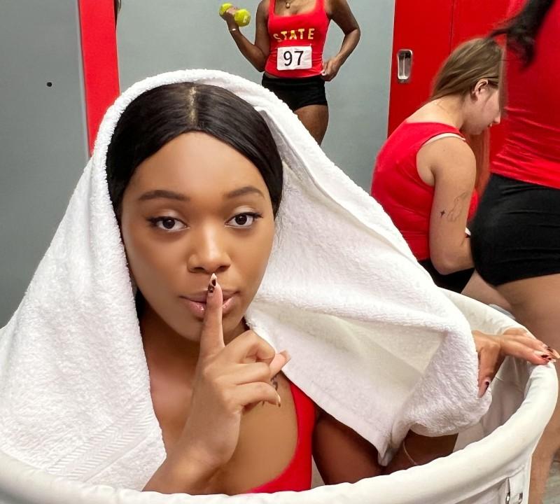 Journey Love - Stretching the Track Star  FullHD 1080p/HD 720p