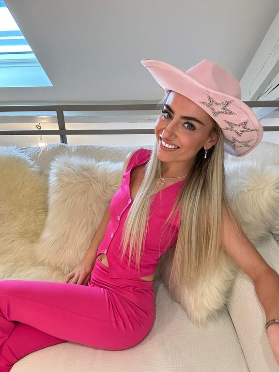 Emily Belle - Emily Belle's Devils & Angel - 3on1 DP Gangbang & very first DVP at Home FullHD 1080p/HD 720p