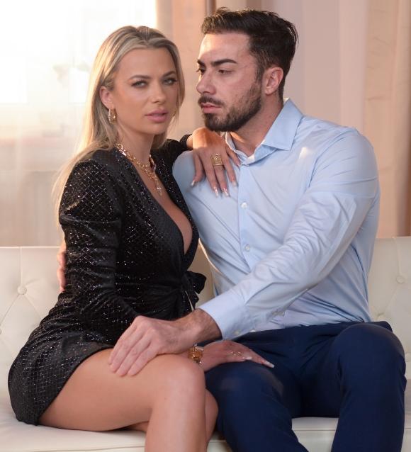 Shalina Devine - Bejeweled And Backdoored 4K 2160p/FullHD 1080p