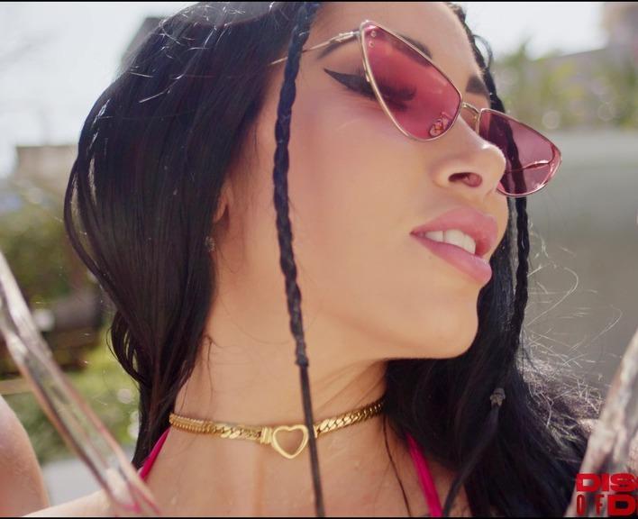 Clea Gaultier VS Los Cobras FullHD 1080p/HD 720p