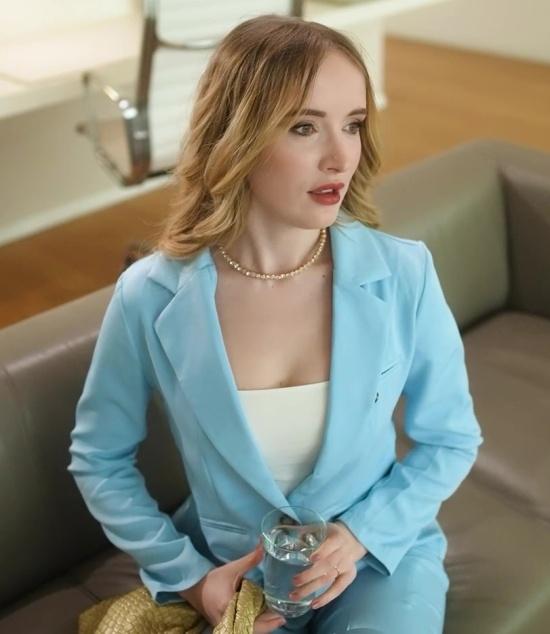 Polly Yangs - Seducing A Rich Blonde FullHD 1080p