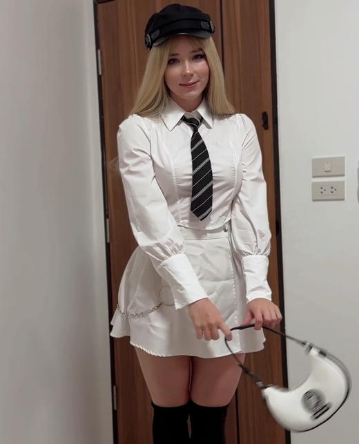 Sweetie Fox - Horny Blonde Deepthroat and Lustfully Fucks till Cum on Ass 4K 2160p