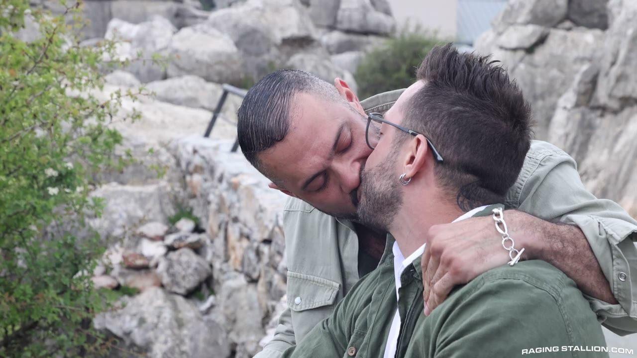 RagingStallion - Jacob Lord, John Brachalli - Oversized - HD/720p