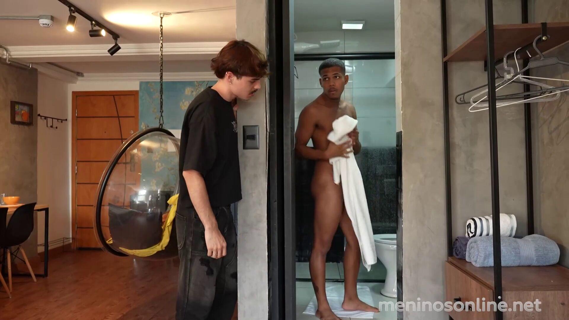 MeninosOnLine - Gui Scott, Davi Silva - Relembrando Com Prazer - FullHD/1080p