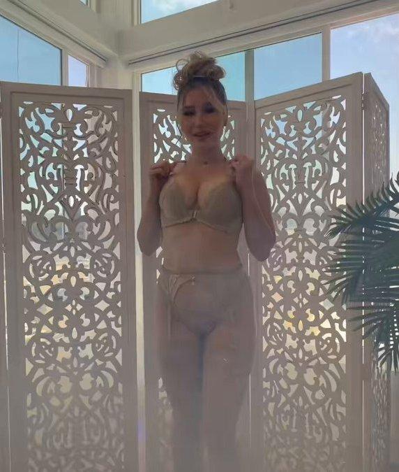 Amalia Davis - Full Romp FullHD 1080p