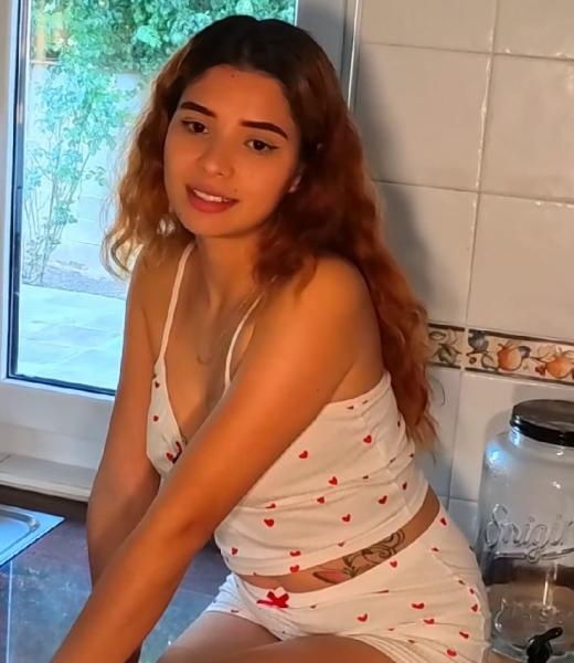 Passionsecret07 - Best Friend Gives Me a Footjob That Makes My Cock Hard and I Fuck It Until I Cum on Her Feet FullHD 1080p