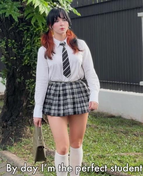 Sweetie Fox - Footjob And Anal Fuck With A Goth Student Slut After College 4K 2160p