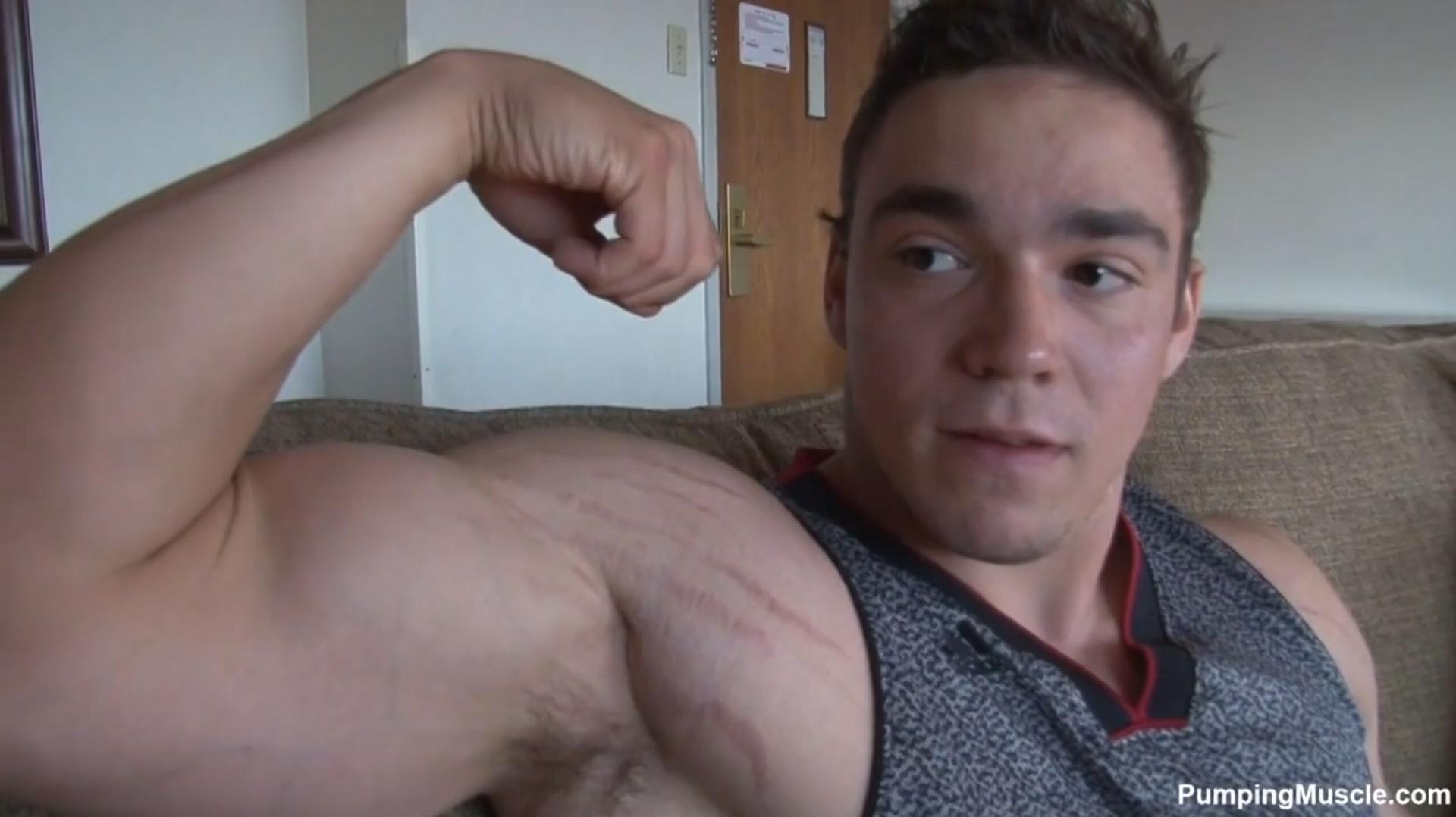 PumpingMuscle - Kent R - Photo Shoot 7 - HD/720p