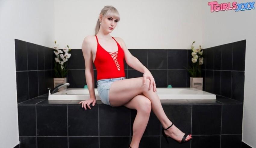 Lianna Lawson - Lianna's Bathtub Climax - 1080p