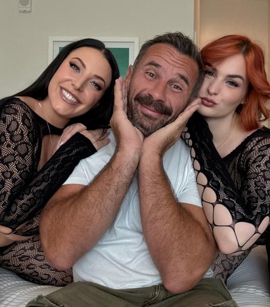 Angela White, Abigaiil Morris - Two Pairs Of Big Titties And One Cock FullHD 1080p