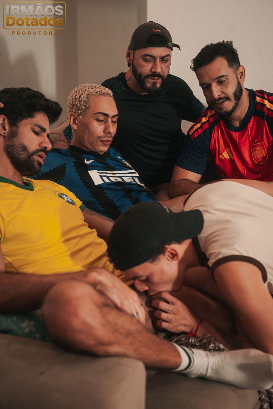 ID - Otavio Andreassa, Donato Ramonn, Eugenio Tomme, Apollo D'Lucca, Gabriel Torres - Caught by the Squad - FullHD/1080p