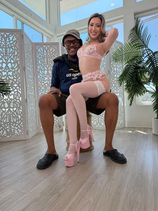 Sweet Sophia, Dredd - Full Anal Romp FullHD 1080p