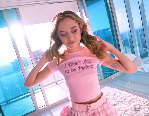 Daisy Fox, Dickdrainers - Part 2 - The Best Reward FullHD 1080p