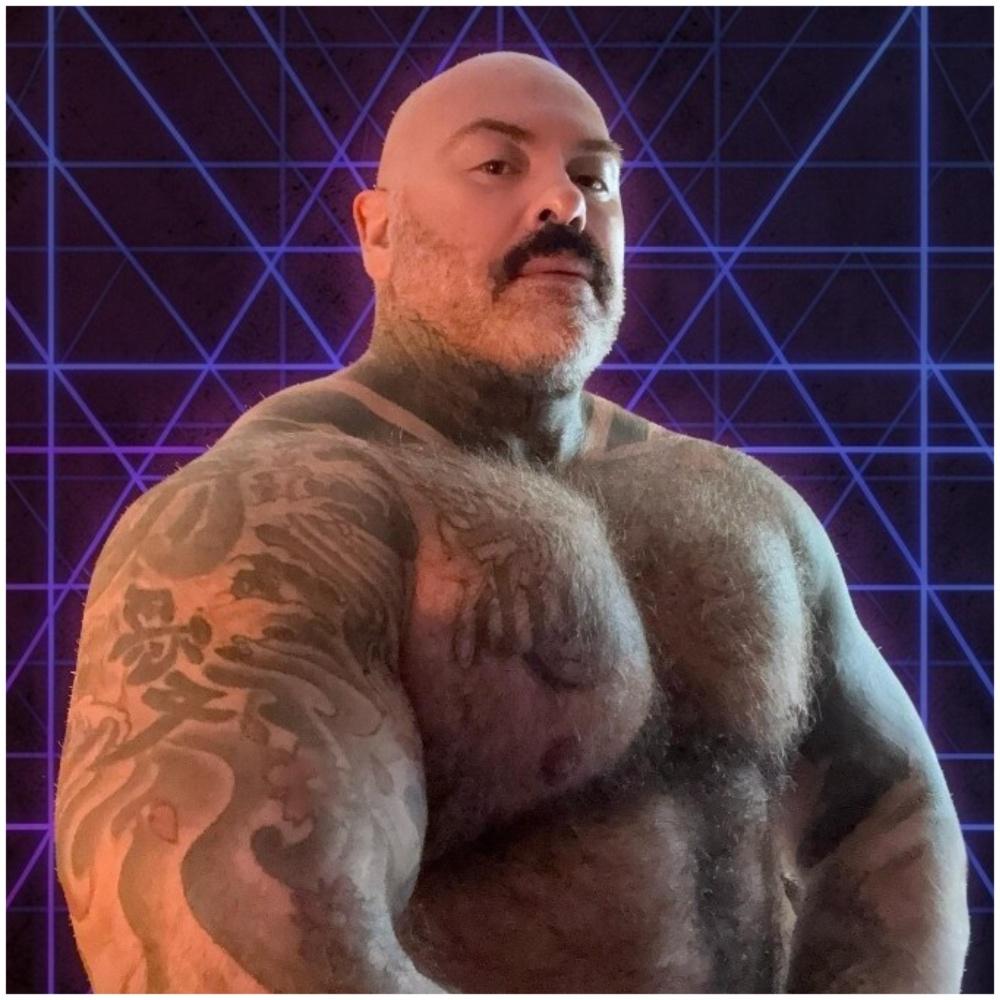 [OnlyFans.com] Emello XXX (@djemelloxxx) - MegaPack