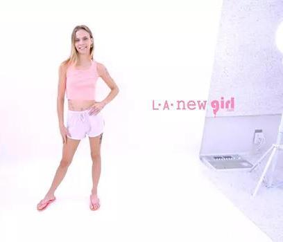 Erica Canfield - Episode 475:Erica Canfield,Our beautiful girl has intense orgasms one after another not to be missed. It is hard not to come fast in these conditions so our Producer eventuallly does it followed by a swallow FullHD 1080p